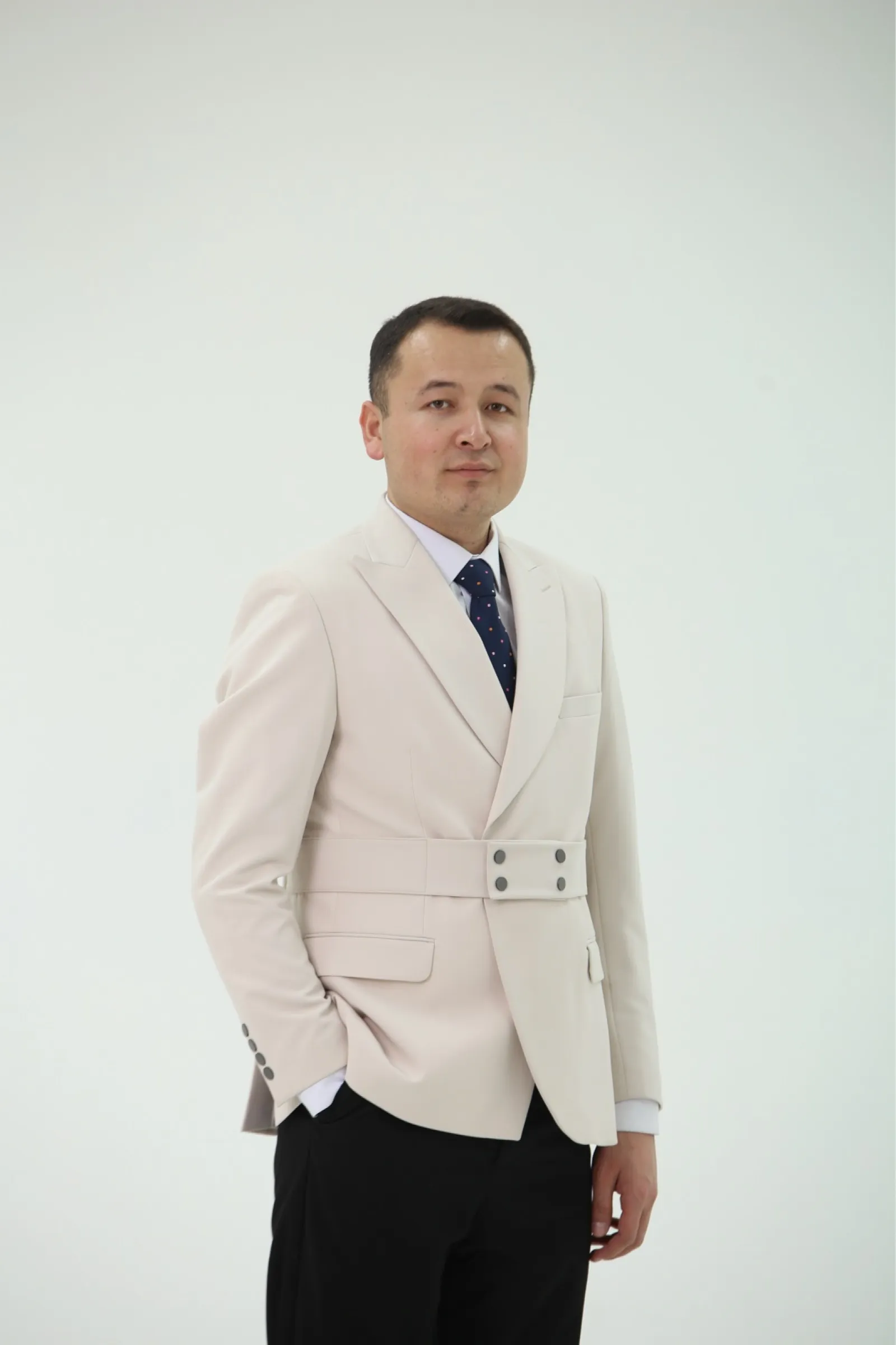 Жақсыбек Тамада
